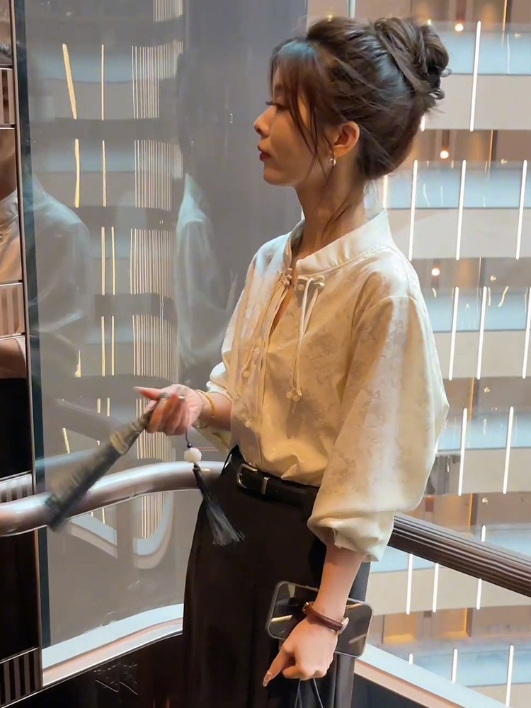 レディース トップス シャツ ブラウス 前開き 長袖 パフスリーブ ベルスリーブ チャイナ スタンドカラー フェミニン 薄手 中厚手 大人可愛い きれいめ 上品 レトロ アジアン エスニック こなれ感