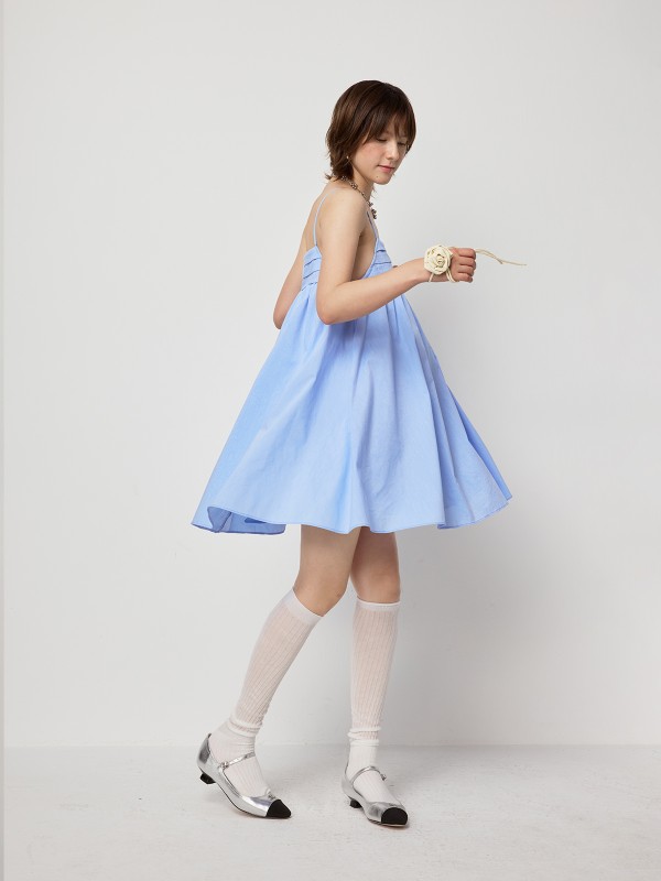 オモント エッグタルト 気質 ノースリーブ サスペンダー ドレス 夏 新作 ゆったり デザイン ショートスカート 8,178円