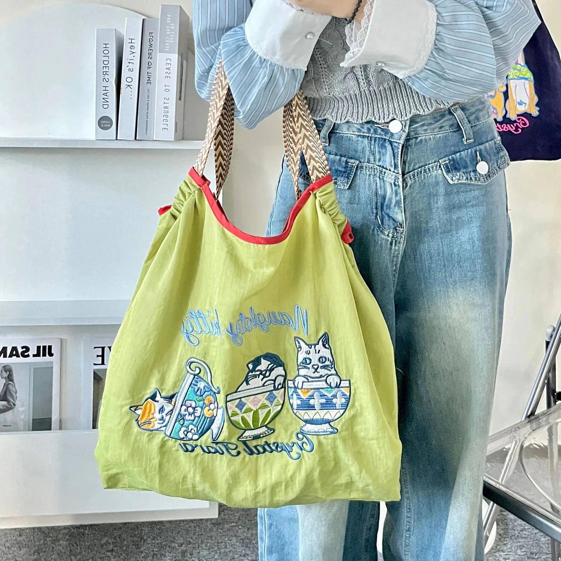 Qoo10] トートバッグ柴犬刺繍環境に優しい布バッグ : バッグ・雑貨