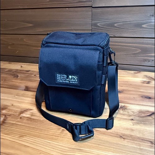 リーニア MSB-68-BLACK スクエアポーチ 3L (ブラック) MSB68BLACK