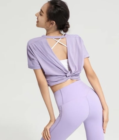 トップス デート モテアイテム ショート丈 半袖 伸縮性 可愛い きれいめ 上品 おしゃれ かっこいい 可愛い ラブリー キュート ガーリー クール モード系 セクシー エレガント 存在感