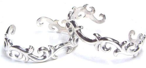 イバラ シルバーバングル シルバー925 薔薇 バラ ローズ 棘 男性 女性 プレゼント 手首 蔦