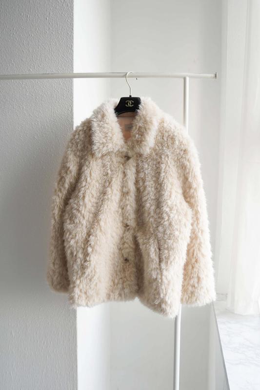 ラトゥポ フェイクファージャケット