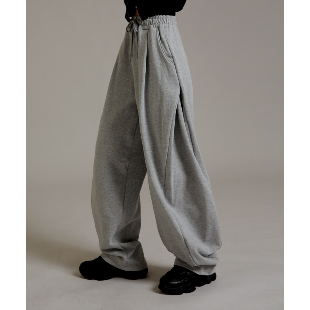 一番トレーニングの多いピンタックサイドピンタックワイドパンツメランジ