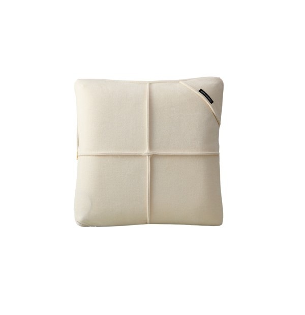 【ラッピング済】アテックス ル ル ド マッサージクッション ダブルもみ AX-HC319IV アイボリー 首 腰 型 背中 贈り物 ギフト お祝い 感謝 薄型 温活