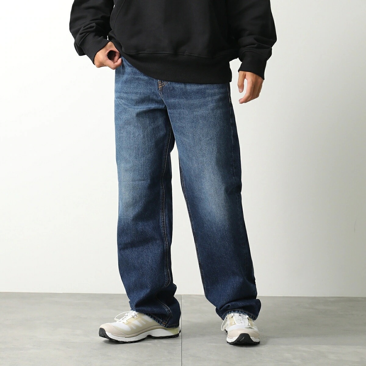 DIESEL ディーゼル ジーンズ relaxed jeans 2001 d-macro A11598 09I27 メンズ デニムパンツ ワイド Gパン コットン ウォッシュ加工 01