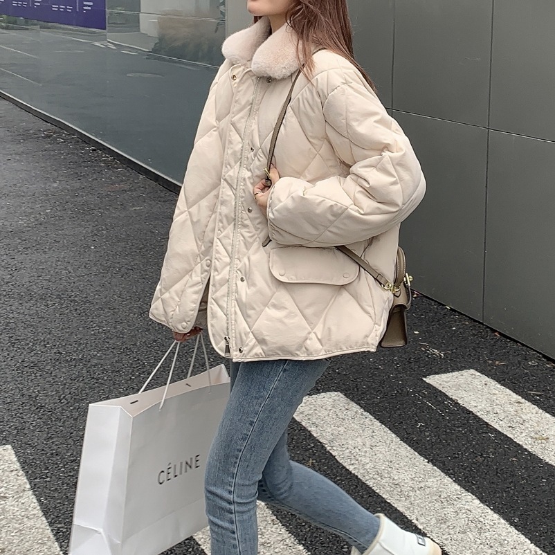 コート ダウン ブルゾン レトロコート 長袖 丸襟 ストレート ふわふわ ファー キルティング 厚手 大人可愛い ガーリー フェミニン 秋 冬 学生 デート 韓国 L XL ホワイト