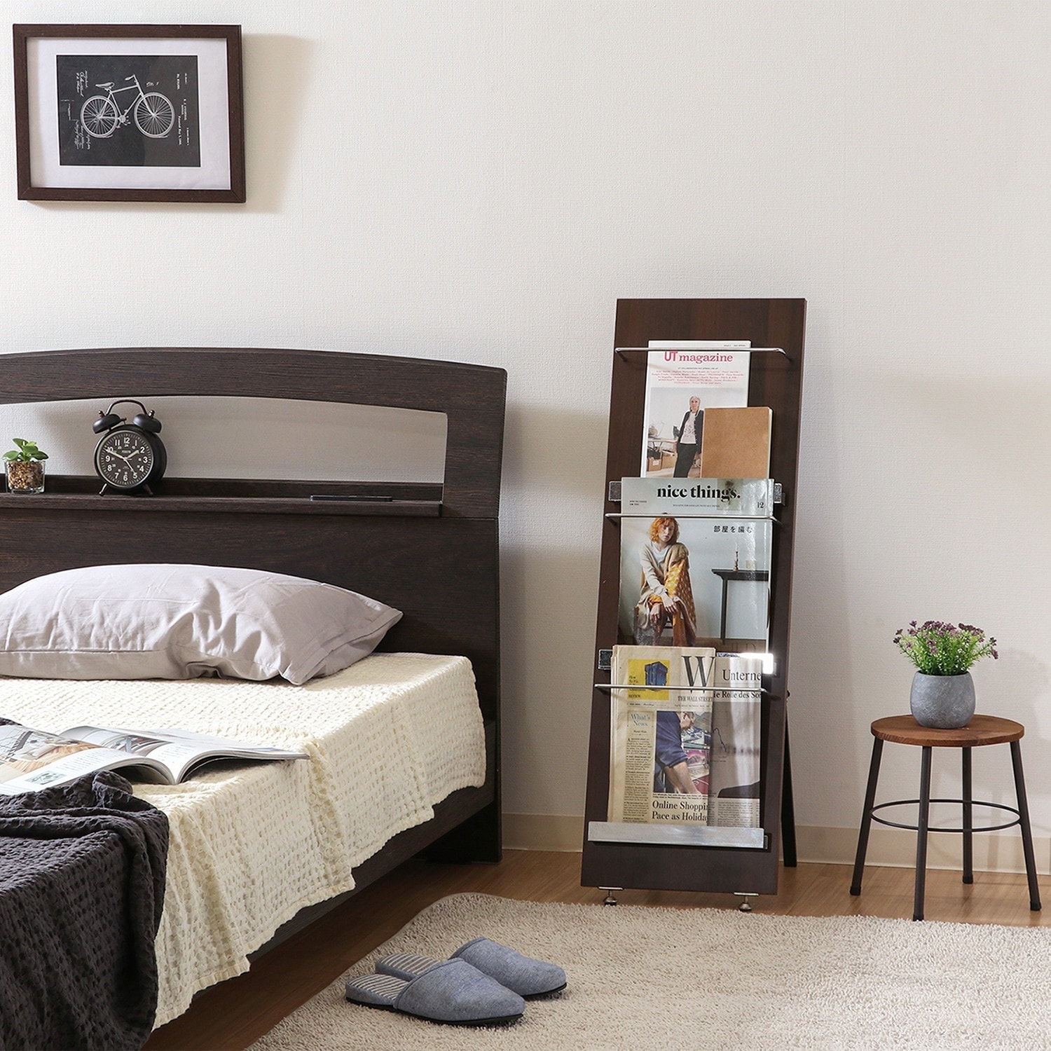 マガジンラック 3段 木目調 スリム 厚み2.5cmまで収納可能