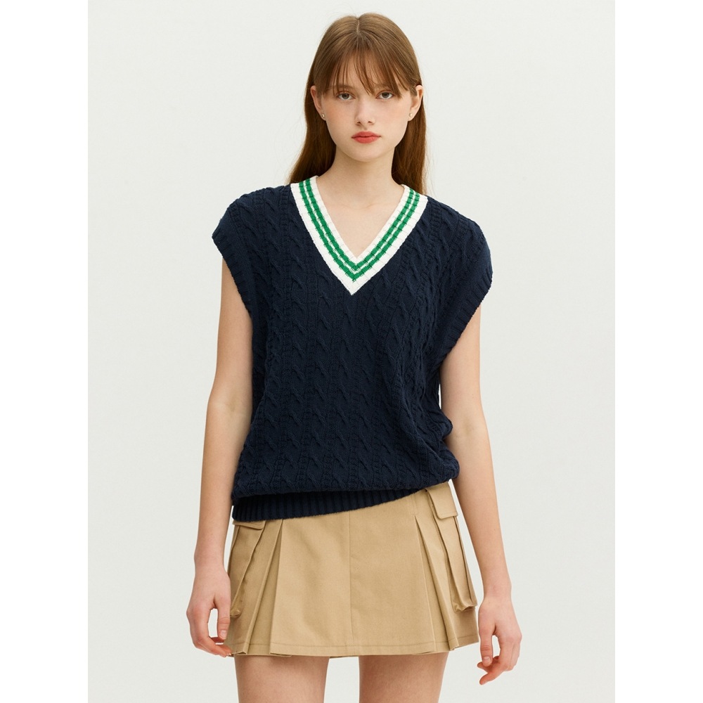 AND YOU RAGUSA Vネックケーブルニットベスト（ネイビー）