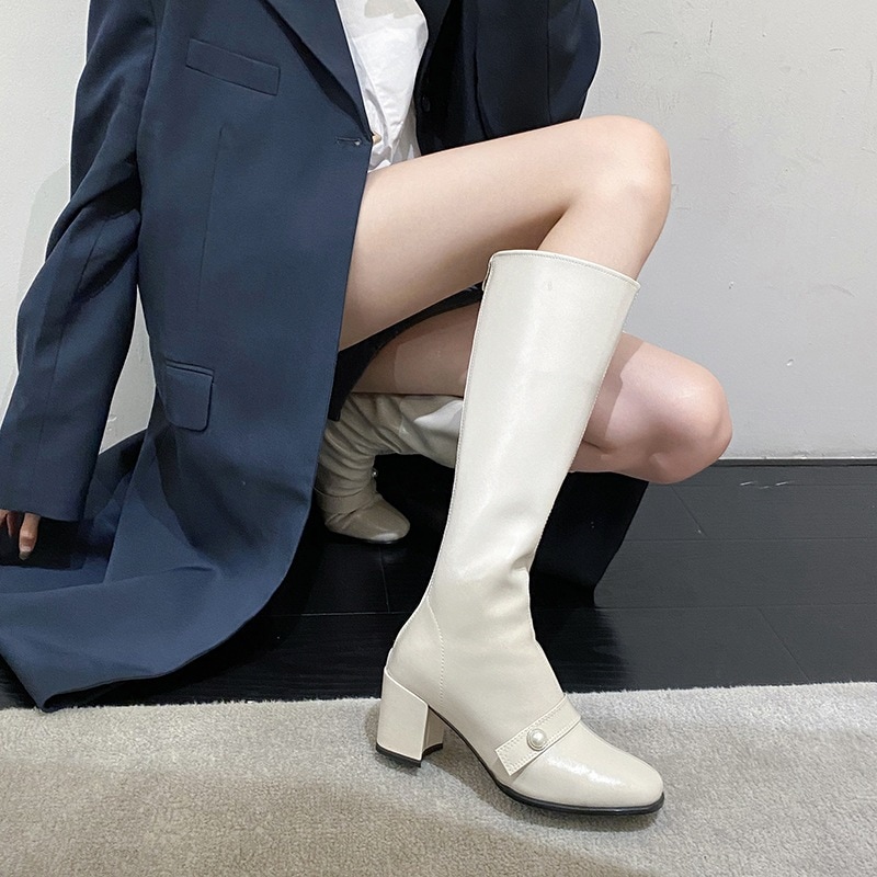 太めヒールの女性用スクエアトゥブーツ2024秋冬新スタイルリアジッパーハイナイトブーツミッドヒールで膝上ブーツではありません