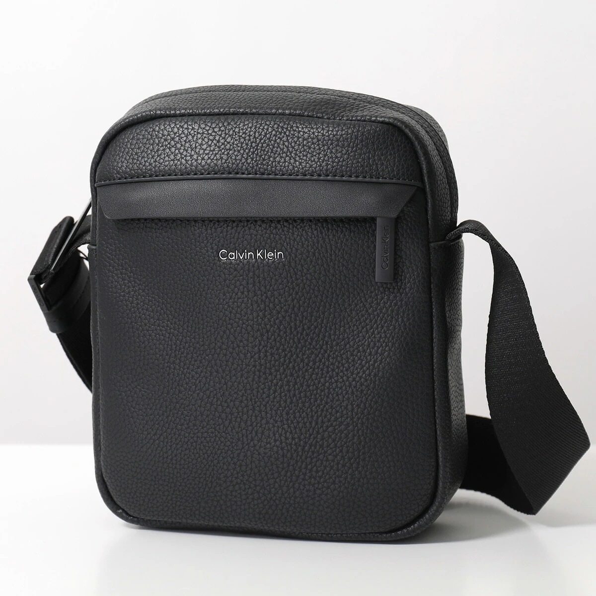 Calvin Klein カルバンクライン ショルダーバッグ CK MUST REPORTER マストリポーター LV04D3083G メンズ ロゴ クロスボディ 鞄 UB1/BLACK