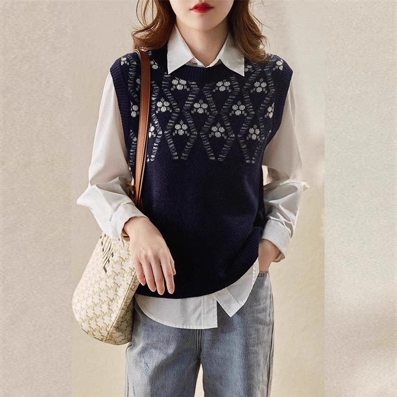 レディース トップス ニット プルオーバー ベスト 袖なし ノースリーブ Uネック ラウンドネック フェミニン 透け感 かわいい 大人可愛い きれいめ シンプル 上品 おしゃれ かっこいい レトロ