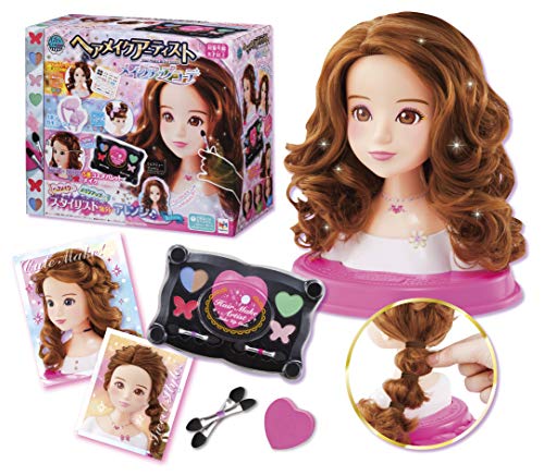 ヘアメイクアーティスト メイクアップコーデ