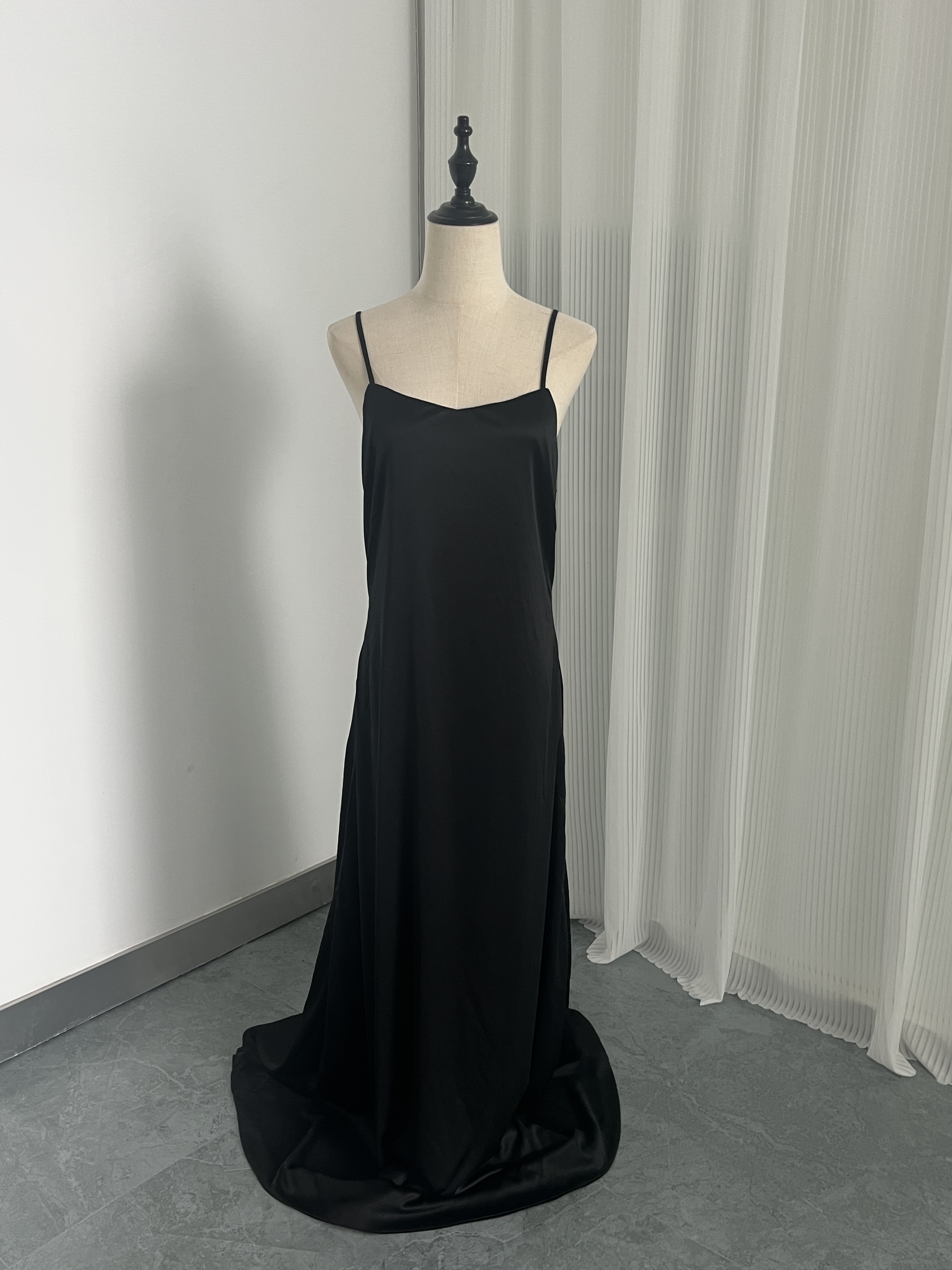 パーティードレス ブラック キャミソール 背中見せ ファスナー 合コン/デート