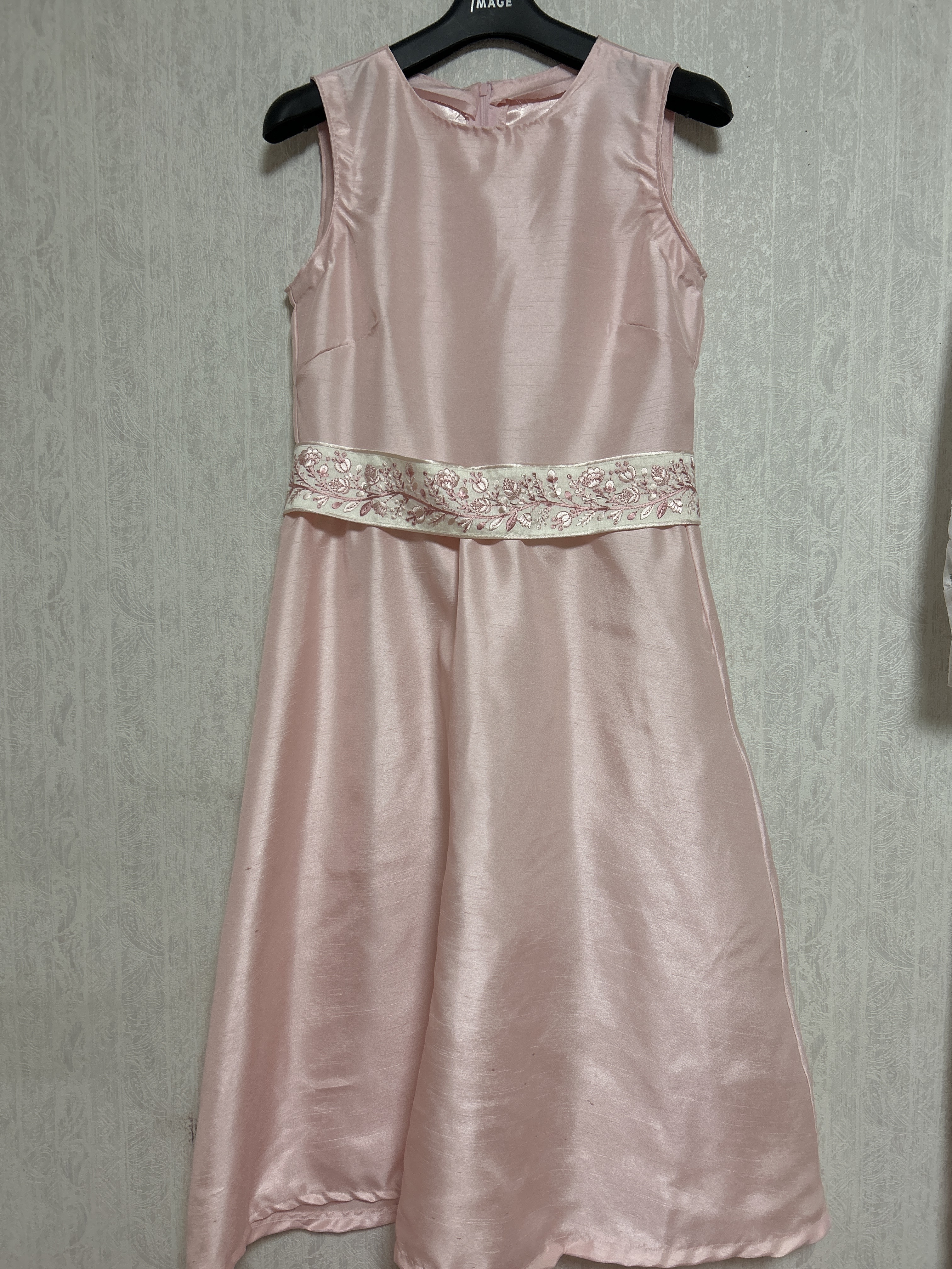 シャンタンワンピース