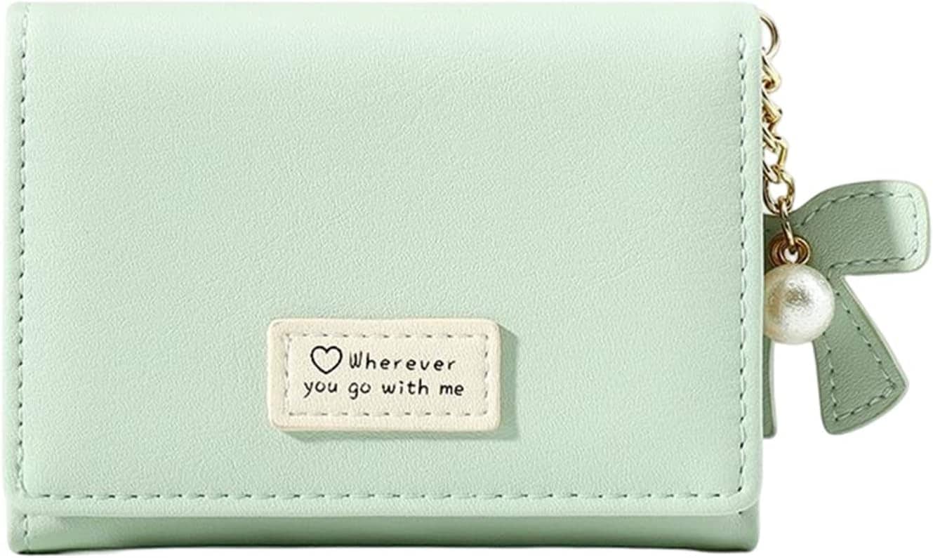 【20%OFFクーポン】財布 レディース 小さい財布 三つ折り 英字柄 リボン ボタン 大容量 カード入れ 小銭入れなし 多機能 取り出しやすい コンパクト ウォレット コインケース シンプル かわい 7,037円