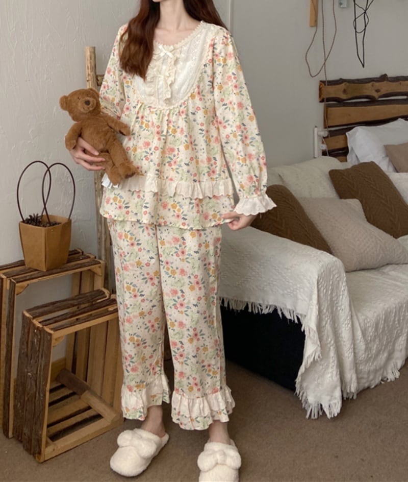 パジャマ ルームウェア ナイトウェア 寝巻 リラックスウェア 花柄 フリル リボン 上下セット