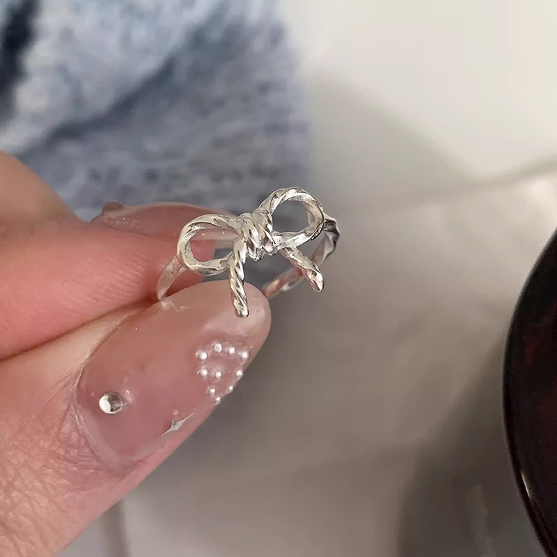 リボンボウリング 女性用 ガーリーハート スイート シンプル ニッチデザイン 万能 スモールテールリング