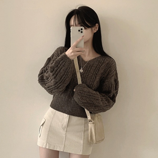 [厚手フォックスファー/アバンフィット] ラブリームード羊Vネック ケーブル クロップ 長袖ニット (7color) 4,725円