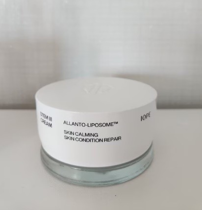 IOPE ステム3クリーム（ランダムギフト贈呈） [送料無料]