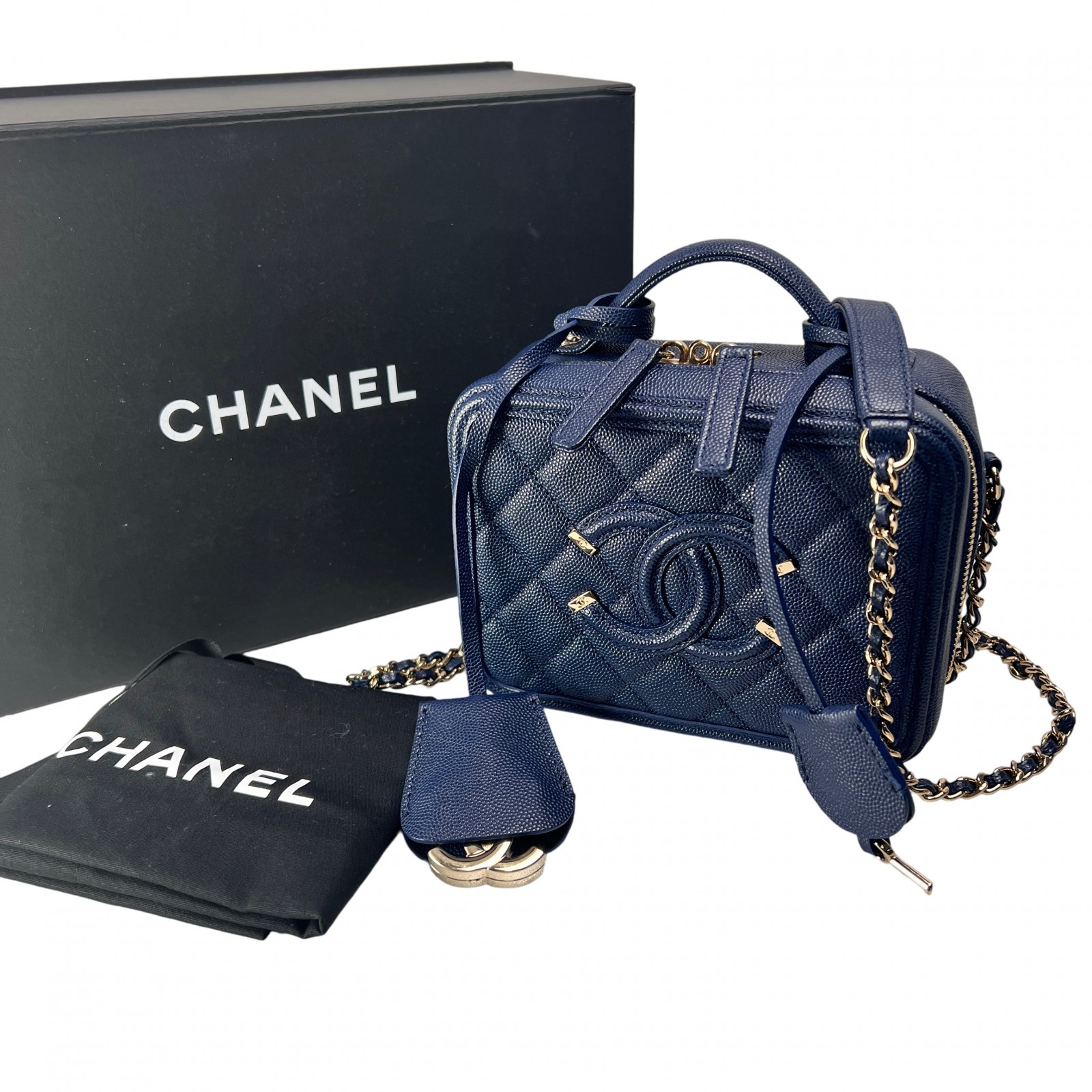 CHANEL シャネル ココマーク CC キャビアスキン ショルダーバッグ 青 A-14235