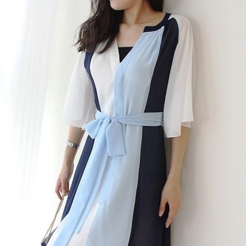 1447. ストライプマルチカラーワンピース（ブルー）2019 春夏 sale ミディアム丈ワンピース シフォンワンピース フリル ラッパ袖 リボン お呼ばれワンピース Aライン 膝下