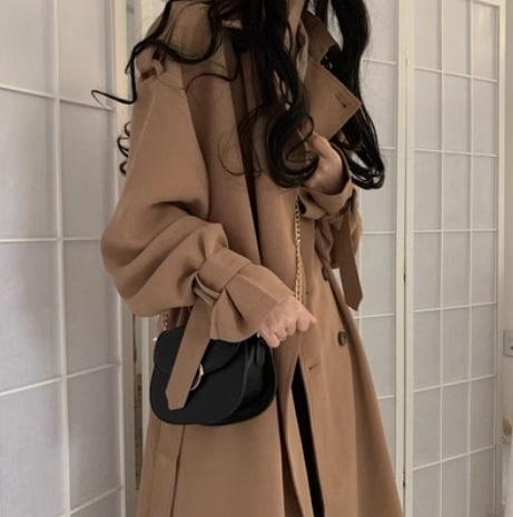 トレンチ レディース コート アウター ロング 長袖 袖口ベルト Vネック 襟付き エポーレット ストレート ゆったり ウエストリボン 大人可愛い きれいめ シンプル 上品 カーキ ママ オルチャン