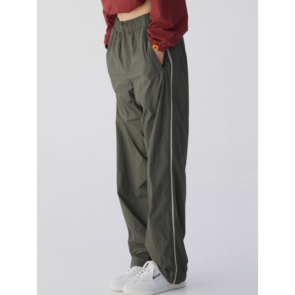 ロン・イングリッシュ ダイナグレネード Dinogrenade by Ron English