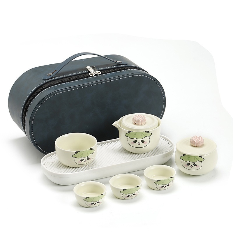 かわいいパンダの携帯用旅行茶器 陶磁器でお茶を入れるセット