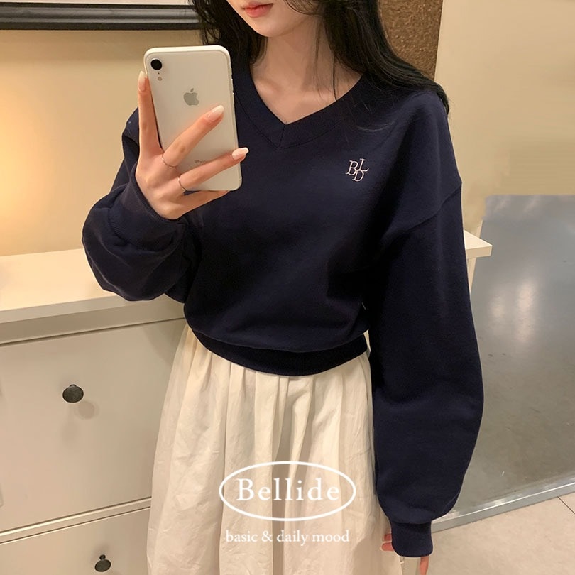 韓国の女性ファッション/ [BELLIDE] パステルVネッククロップドスウェット ts1263 5,004円