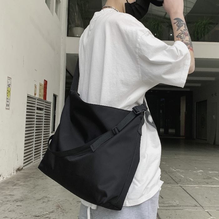 バッグ バック カバン かばん 鞄 ショルダーバッグ 肩掛けバッグ ワンショルダーバッグ 斜めがけバッグ 斜め掛けバッグ ナイロンバッグ メッセンジャーバッグ トラベルバッグ ナイロン bk0118 5,115円