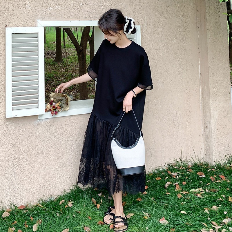 実際の2024夏の新しい緩い薄いバージョンレーススプライシングドレス