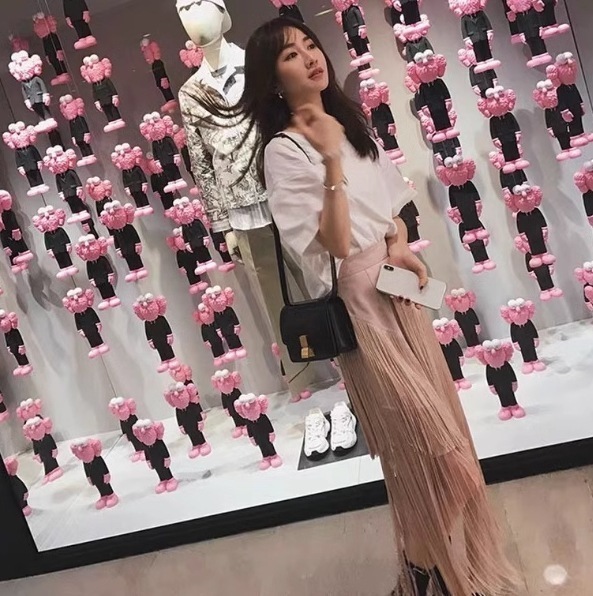 デザイン スカート アシンメトリー デザイン ウエストゴム 美ライン ニュアンス 裏地 フリンジ カラバリ スタイルアップ ドラマチック かわいい 大人可愛い きれいめ シンプル カジュアル 大人