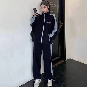 Qoo10] 韓国ファッション ジャージ 上下2点セッ