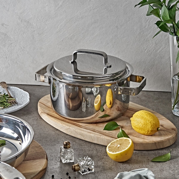 ハンイル ヘルマン 丸5重 鍋 20cm 両手