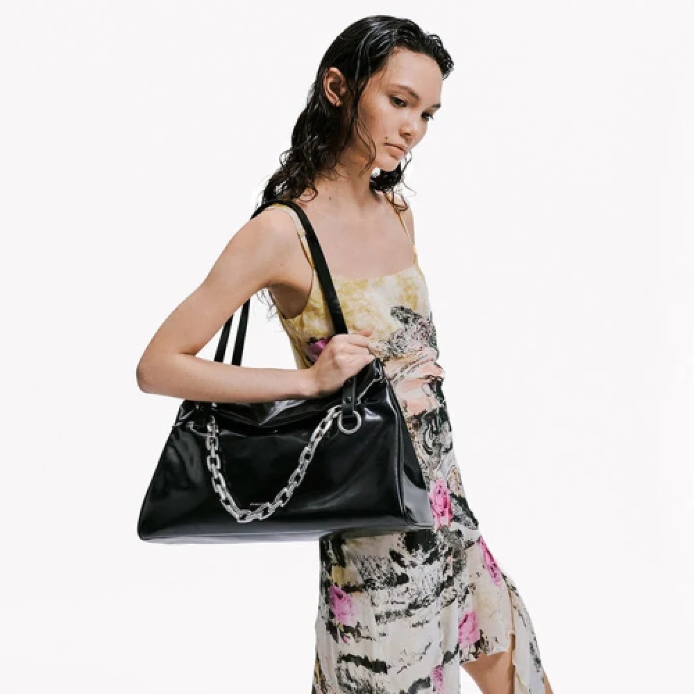 CHARLES & KEITH アンドロメダチャンキーチェーントラペーズトートバッグ 2色 CK2-30160223