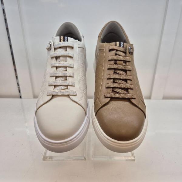 HC11 牛革メンズシューズ E5N1U51G3A (41300780)