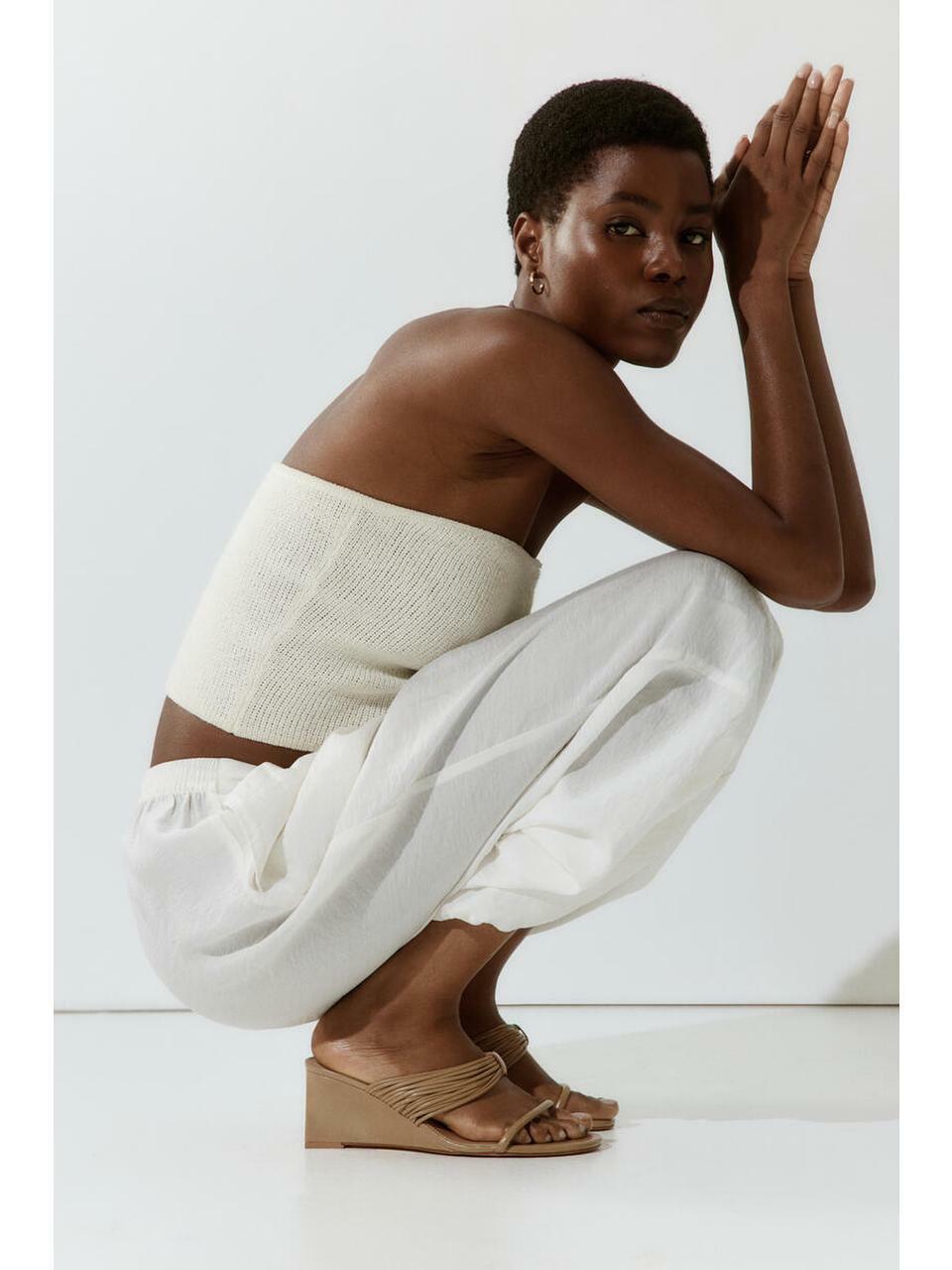 H&M ウェッジヒールサンダルダークベージュ 1332970001