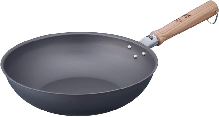 遠藤商事 TKG いため鍋 鉄の表面を窒化 ちっか させた極めてサビにくい 強靭な鉄製 28cm 内径×深さ mm 296×72底径 mm 168 キャンプ 日本製 プロ用 業務用 AIT3202