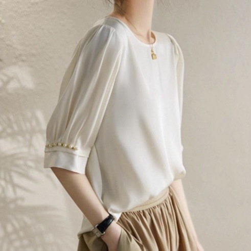 レディース シャツ ブラウス プルオーバー 5分袖 ボリューム袖 パフスリーブ Uネック ラウンドネック フェミニン かわいい 大人可愛い きれいめ シンプル 上品 おしゃれ ガーリー エレガント