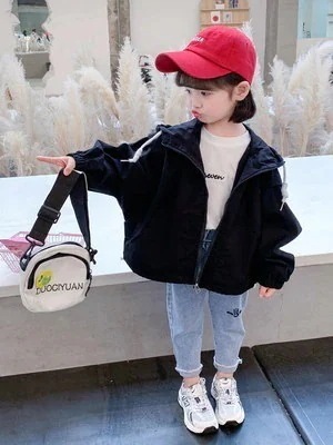 女の子 春の服装 外套 2021 新型 洋風 春 子供 ジャケット カジュアル 子供 年齢 帽子 縄
