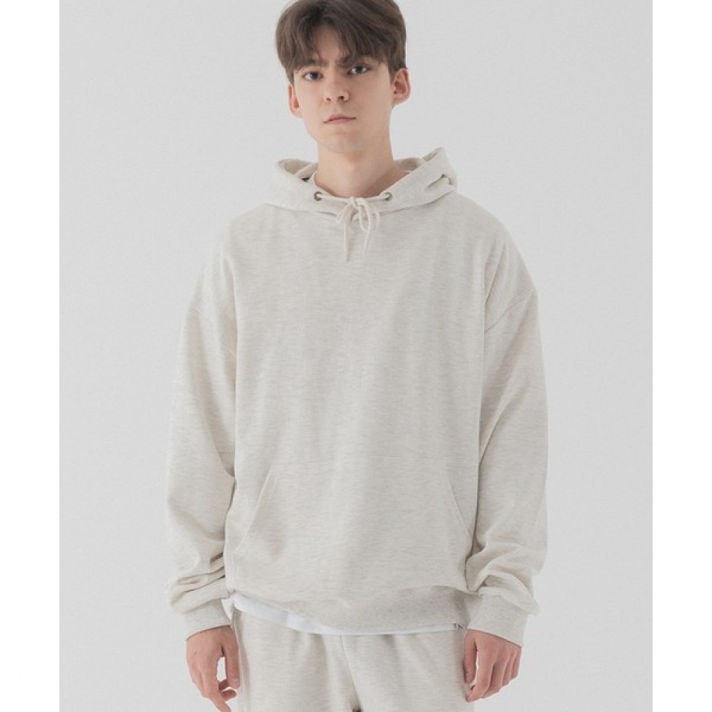 (Pianer) エッセンシャルオーバーフィットパーカー (着用)