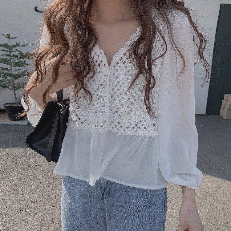 使えるシフォンブラウス ブラウス でも着れるサマ 長袖ブラウス 快適性ブラウス レースのシフォン長袖シャツ韓国版のゆるい日焼け止め上着 レイヤードトップス 着痩せ