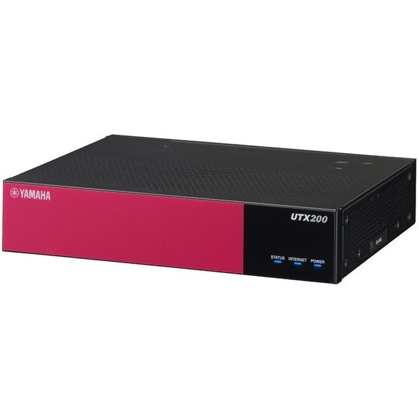 UTX200-CM [UTMアプライアンス（初年度セキュリティーライセンス付属）]