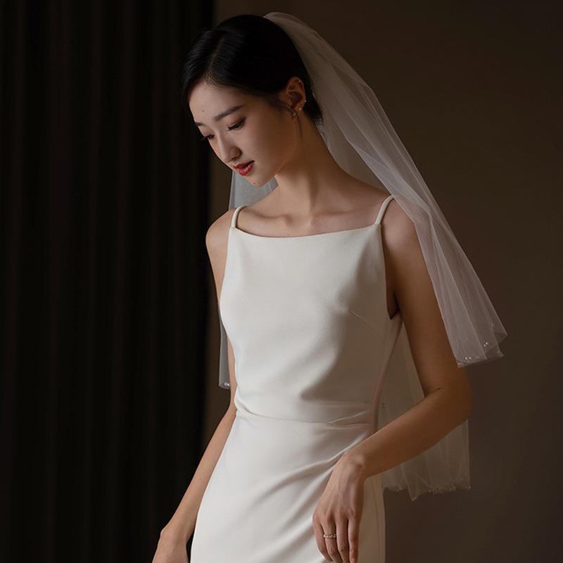 軽いウェディングドレスカラー登録女性のための小さなドレス