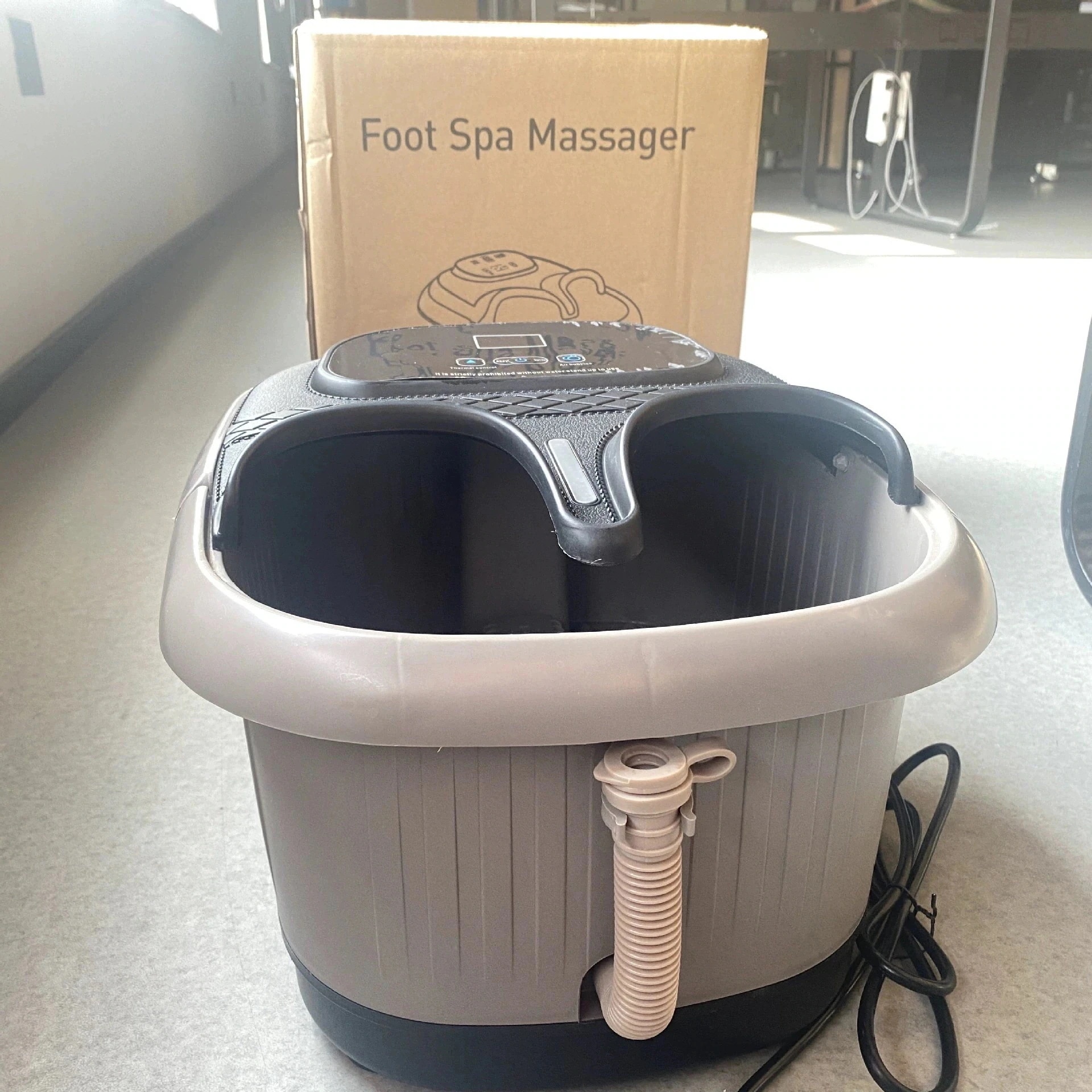 人気 フットバス 保温 足浴器 バブル機能付き フットバスボウル 足湯バケツ 足つぼマットマッサージグッ福袋プレゼント