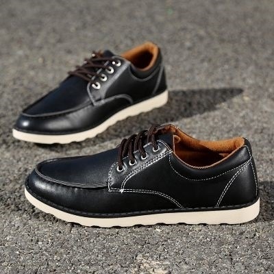 スニーカー メンズ ブランド ランキング ブラック 靴紐 幅広 軽量 おしゃれ ブーツ 赤 ランニング 防水 結ばない 秋 ウォーキング かかとなし 冬 春 黒 身長UP 靴 レザー 白 ハイカット