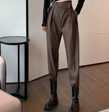 タック入り ハイウエストパンツ ストレートパンツ クロップド丈 パンツ クロップドパンツ スキニーパンツ ミモレ丈 スリム タイト 細身 ストレート ベルト ウエストマーク かわいい カジュアル