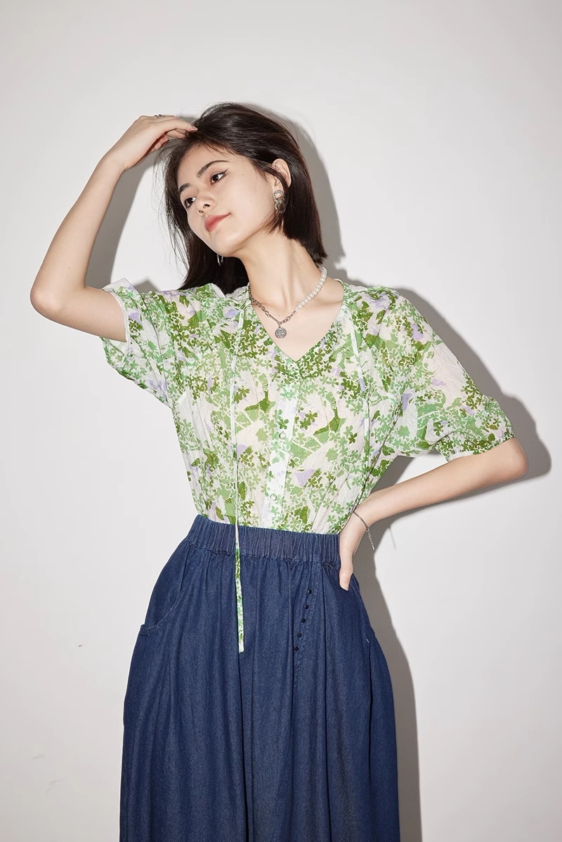 ハワイアン プリントシャツ レディース Vネック ストリーマーデザイン 通勤 コットン シャツ 個性的 トップス Tシャツ シャツ 袖あり 半袖 Vネック 襟なし かわいい 大人可愛い おしゃれ