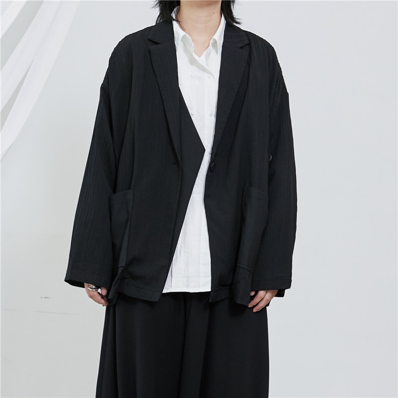 レディース長袖ジャケットブラックスリムラージサイズ春新しいファッショントレンドパーソナリティ女性のレトロなスーツジャケットファッションカジュアル多目的スーツ